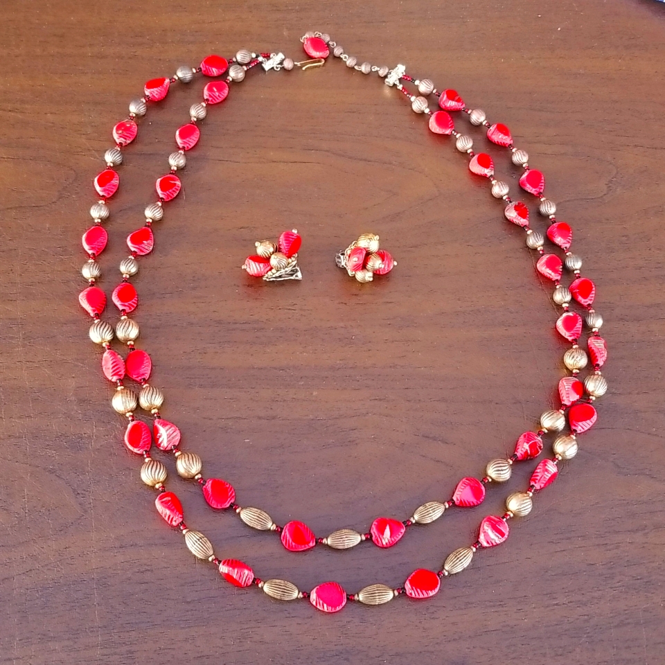 Vintage Alice Caviness Double Stranded Red Art Glass Necklace And Earrings